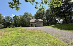 468 Decker Road, Wallkill, NY 12589