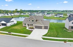 2112 Custer Drive, Garrett, IN 46738