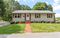 136 Ridge Rd, Marlborough, MA 01752