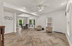 1432 W Walnut Street, Independence, MO 64050