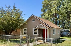168 S 3rd Avenue, Chiloquin, OR 97624
