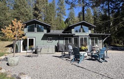 594 Upper Rocky Rd, Sagle, ID 83860