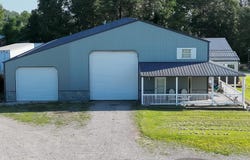 20863 20 HWY, Marshall, MO 65340