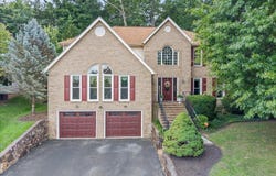 2138 Stone Mill Dr, Salem, VA 24153