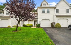 170 Thomas Lane, East Setauket, NY 11733