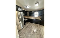 1717 E Avenue I, Lancaster, CA 93535