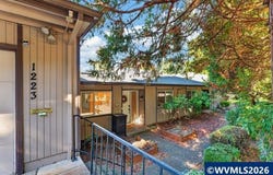 1223 Karen Wy NW, Salem, OR 97304