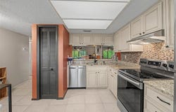 221 CARYL Way, OLDSMAR, FL 34677