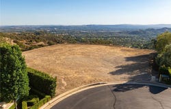 662 Oakhill Drive, Glendora, CA 91741