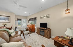 1007 Lingonberry Ln, Lindsborg, KS 67456