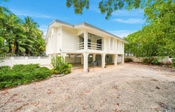 154 Redwing Rd, Tavernier, FL 33070