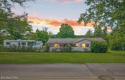955 N Main St, Decatur, TN 37322
