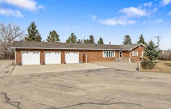 6181 133rd Avenue NW, Williston, ND 58801