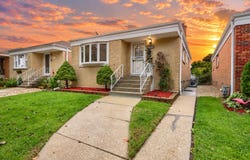 3413 S 54th Avenue, Cicero, IL 60804