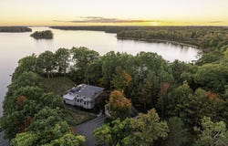 33 Tidal Run Lane, Brunswick, ME 04011