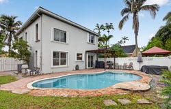 2911 E SABLE Circle, Margate, FL 33063