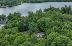44 Scott Drive, Monmouth, ME 04259