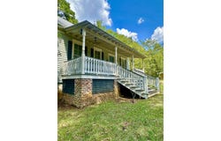600 Moss Hill Dr, New Albany, MS 38652