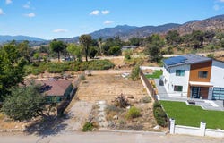 3483 Glenrose Avenue, Altadena, CA 91001
