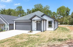 415 E Monterey Street, Denison, TX 75021