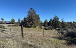 Whitepine St, Hornbrook, CA 96044