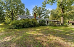 314 Long Bridge Road, Springfield, GA 31329