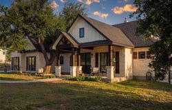 115 N Calvin Barrett, Blanco, TX 78606