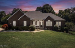 578 Deer Run Way, Elizabethtown, KY 42701