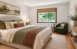 8541 N Lotus Avenue, Skokie, IL 60077