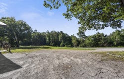 911 W State Highway 86, Lampe, MO 65681