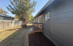 448 NW 4th St, Ontario, OR 97914