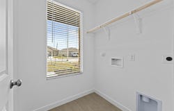 439 Kayden Ct, Marion, TX 78109