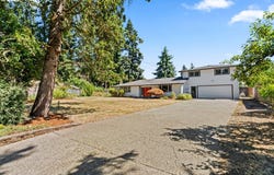 3187 ALYNDALE Dr, Eugene, OR 97404