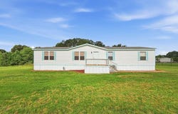 202 Springridge Dr, Texarkana, TX 75501
