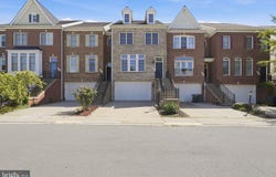 6830 WITTON CIR, GAINESVILLE, VA 20155