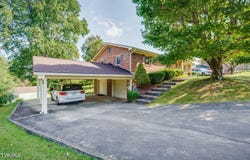551 Meadowcrest Drive, Bristol, VA 24201
