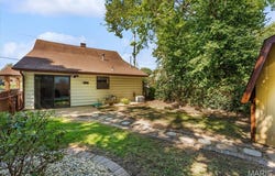 211 E Monroe Street, Belleville, IL 62220