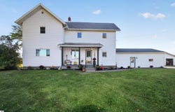 3990 S Begole Road, Ithaca, MI 48847