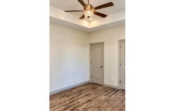 1608 Leonard Dr, Tupelo, MS 38801