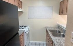 809 Plumpton Dr, Austin, TX 78745