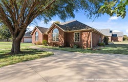 12024 Shark Lane, Farmington, AR 72730
