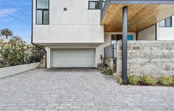 5271 Eagle Dale, Los Angeles, CA 90041