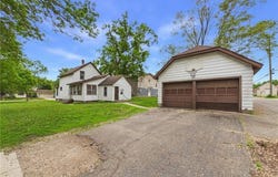 903 8th Avenue S, Saint Cloud, MN 56301