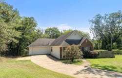 1945 LANE DRIVE, LEEDS, AL 35094