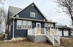 404 Hoff Avenue, Vining, MN 56588