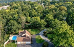 1 W LAWN Circle, WORMLEYSBURG, PA 17043