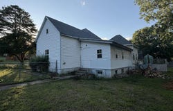 207 Broadway Street, Alton, MO 65606