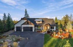 10537 W GENESEE Ct, Post Falls, ID 83854