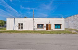 1625 N Campbell Avenue, Springfield, MO 65803