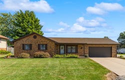 2 Carol Drive, Waterloo, IL 62298